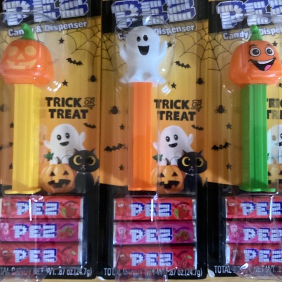 Halloween Trick or Treat PEZ Candy and dispenser Bundle of 3 - Picture 1 of 7